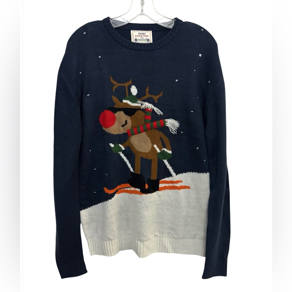 Daisy’s Boutique Men’s Christmas Sweater Reindeer,Snowman, Skiing Size Small